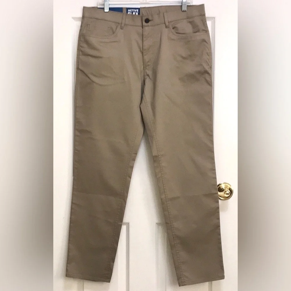 NWT Haggar Active Series Broken Twill Pants
